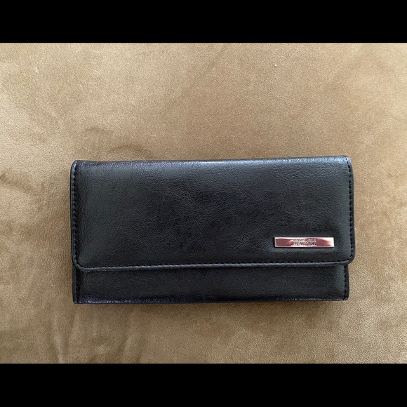 Handbags - Kenneth Cole Reaction Women’s Wallet.